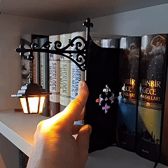 🔥LAST DAY 50% OFF - Library Lantern-Decorative Bookshelf Lighting