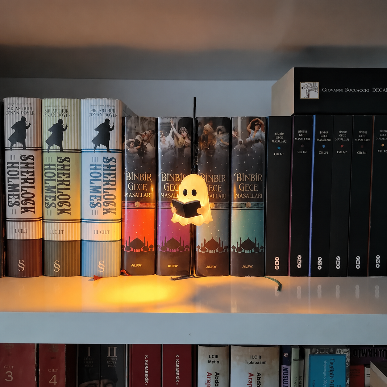 🔥LAST DAY 50% OFF - Library Lantern-Decorative Bookshelf Lighting